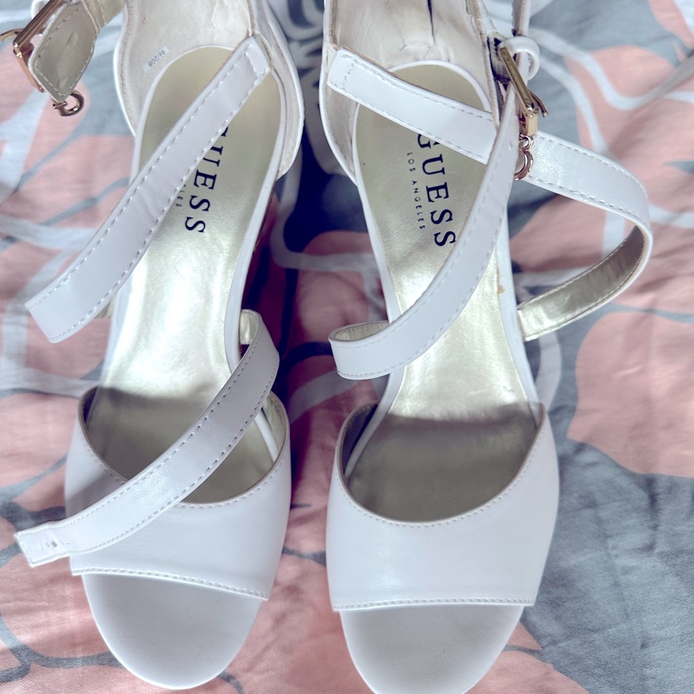 GUESS WOMEN WEDGE SANDAL, UNUSED !! - Picture 8 of 8